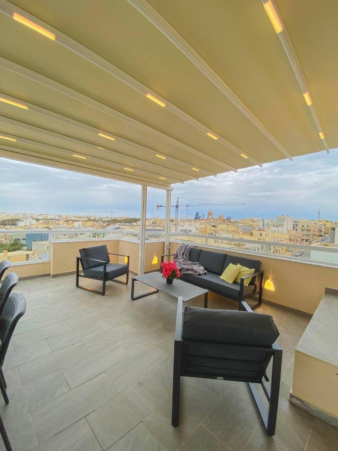 Apartmán The Blue Mill Penthouse With Beautiful Views Naxxar Exteriér fotografie