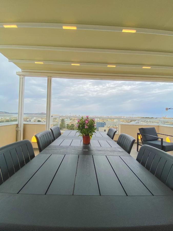 Apartmán The Blue Mill Penthouse With Beautiful Views Naxxar Exteriér fotografie